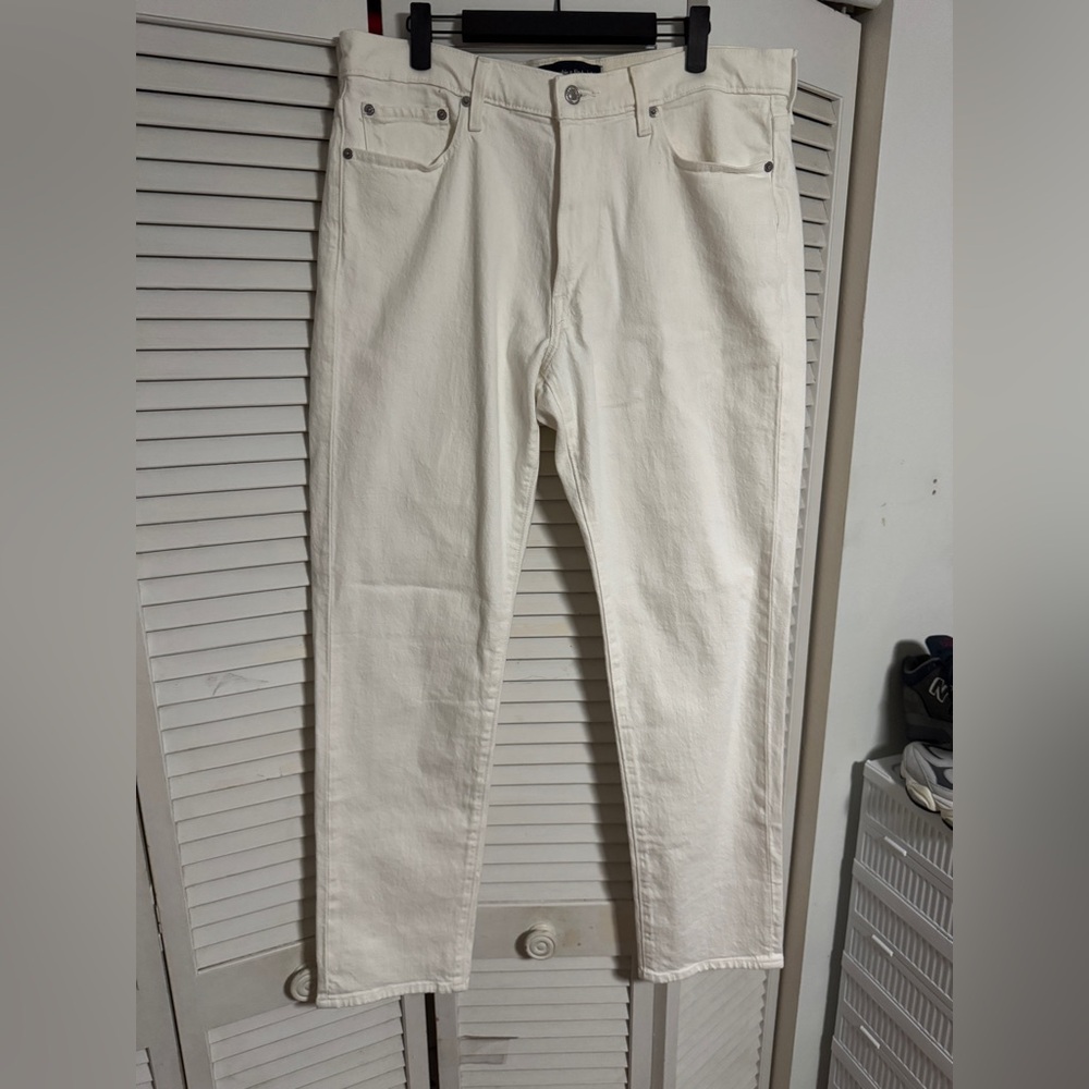 Abercrombie and Fitch A&F Vintage Straight Jean - White, 34 x 32
